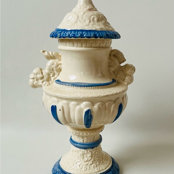 Antique Ornate Blue - White Porcelain Potpourri Lidded Jar H 9 Inch - Picture 10 of 13